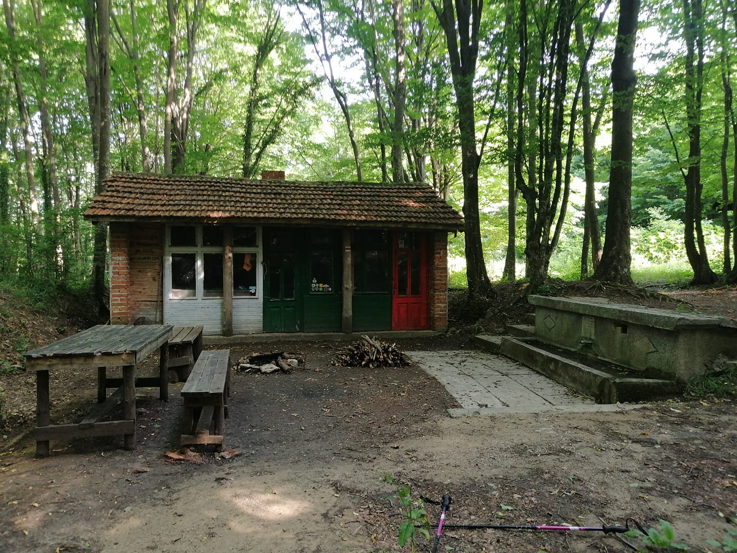 Заслон “Хазим Горския”<br/> <span class='hut-category'>Номинирана от Публична номинация </span><br/><a href='https://www.360mag.bg/posts/146853' target='_blank'><i class="fa fa-info-circle" aria-hidden="true"></i> Виж повече</a>